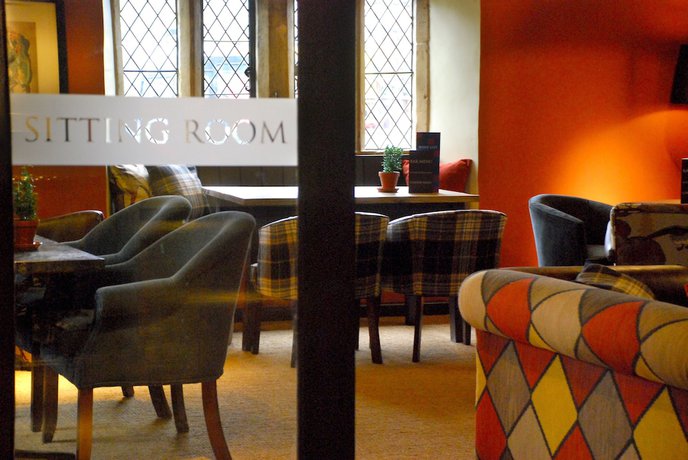 Imagen del bar/restaurante del Hotel The Broadway, Broadway. Foto 2