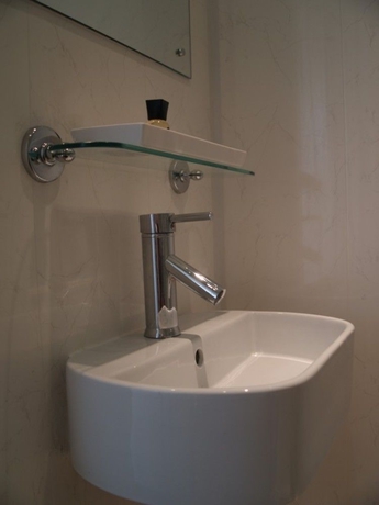 Imagen de la habitación del Hotel The Broadway. Foto 4