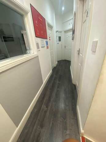 Imagen general del Hotel The Broadway - London Heathrow. Foto 3