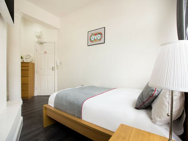 Imagen de la habitación del Hotel The Broadway - London Heathrow. Foto 18
