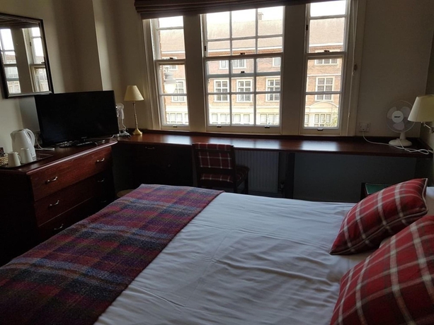 Imagen de la habitación del Hotel The Broadway, North Hertfordshire. Foto 9