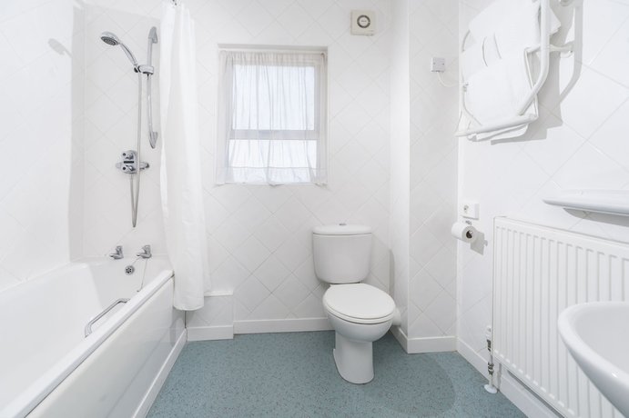 Imagen de la habitación del Hotel The Broadway Park. Foto 16