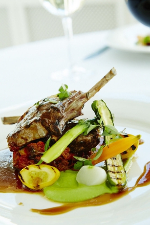 Imagen del bar/restaurante del Hotel The Bromley Court. Foto 4