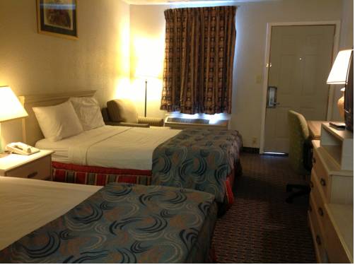 Imagen de la habitación del Hotel The Brooke. Foto 10