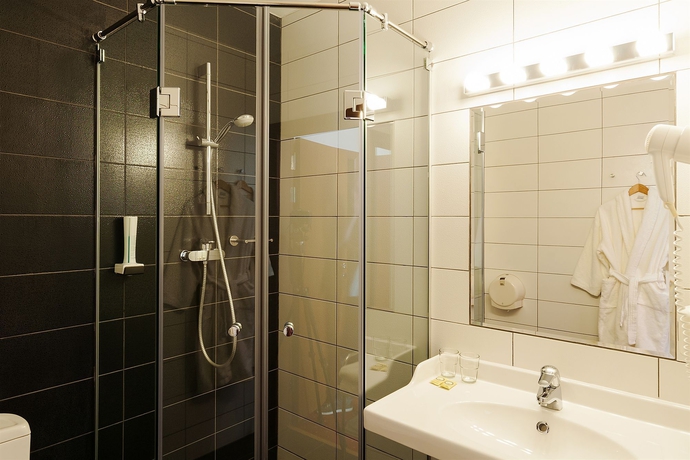 Imagen de la habitación del Hotel The Brothers Karamazov. Foto 5