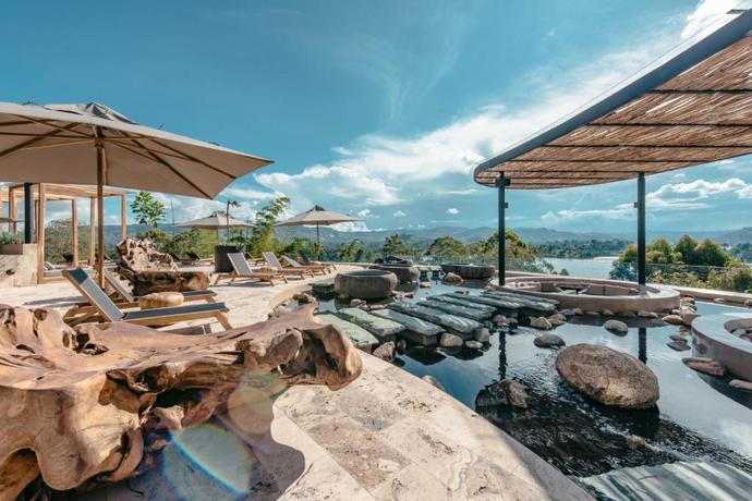 Imagen general del Hotel The Brown, Guatape, Autograph Collection. Foto 1