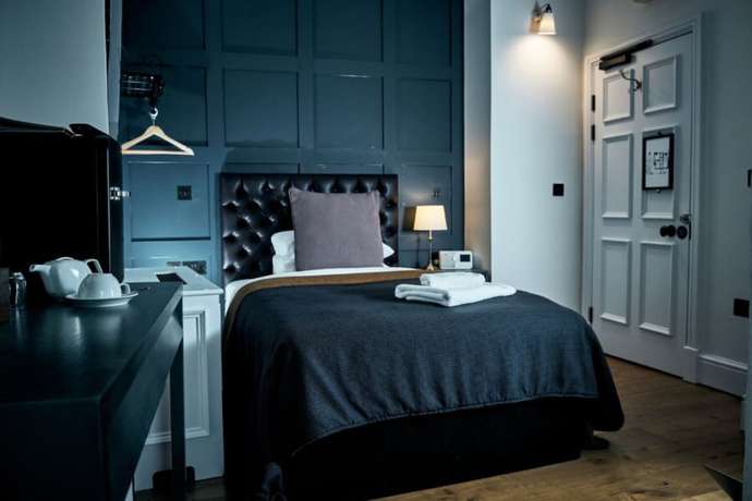 Imagen de la habitación del Hotel The Brown\'s. Foto 10