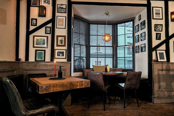 Imagen del bar/restaurante del Hotel The Brown\'s. Foto 3