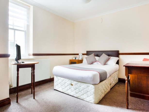Imagen de la habitación del Hotel The Brunel. Foto 5