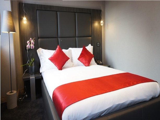 Imagen de la habitación del Hotel The Bryson. Foto 5