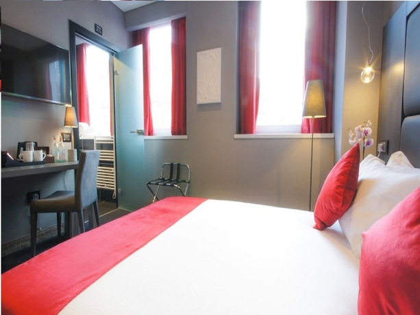 Imagen de la habitación del Hotel The Bryson. Foto 6