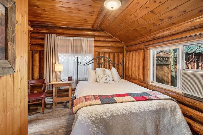Imagen de la habitación del Hotel The Bucking Moose. Foto 5