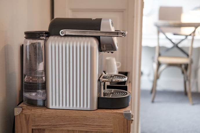 Imagen de la habitación del Hotel The Bull. Foto 2