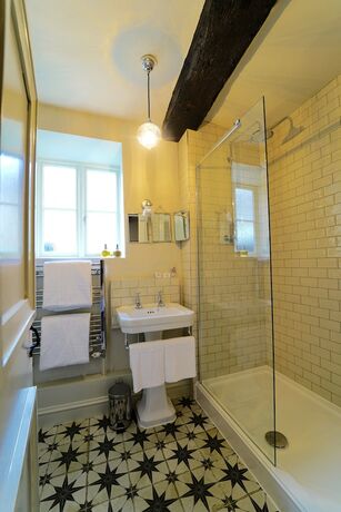 Imagen de la habitación del Hotel The Bull, Fairford. Foto 12