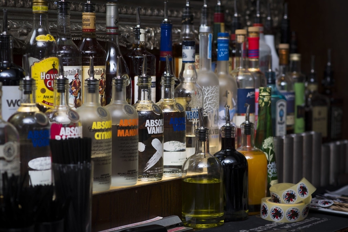 Imagen del bar/restaurante del Hotel The Bull Inn, Bury St Edmunds. Foto 5