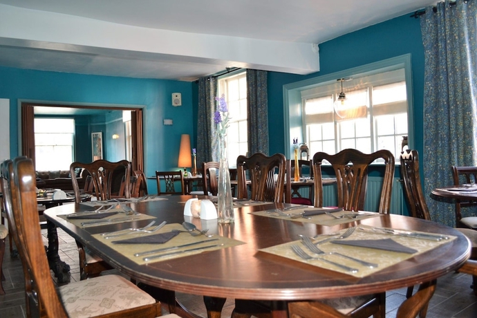Imagen del bar/restaurante del Hotel The Bull Restaurant. Foto 4