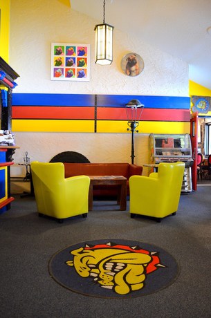 Imagen de los interiores del Hotel The Bulldog Silver Star. Foto 19