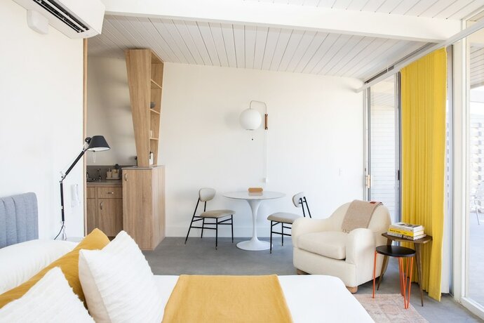 Imagen de la habitación del Hotel The Bungalows by Homestead Modern at The Joshua Tree Retreat Center. Foto 13