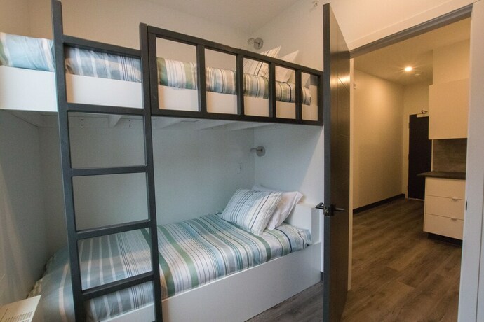 Imagen de la habitación del Hotel The Burfield. Foto 20