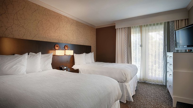 Imagen de la habitación del Hotel The Burgundy, Tapestry Collection by Hilton. Foto 12