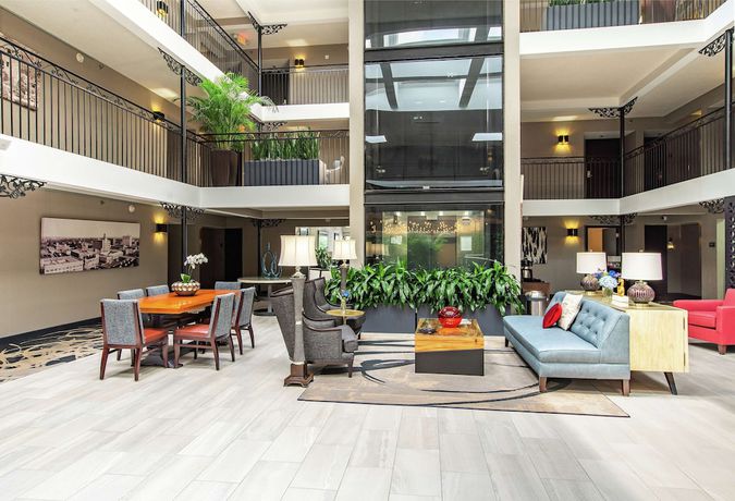 Imagen de los interiores del Hotel The Burgundy, Tapestry Collection by Hilton. Foto 18
