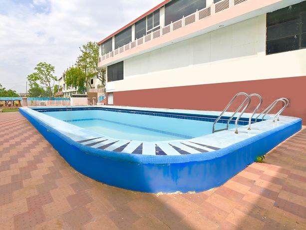 Imagen de la piscina del Hotel The Byke Grassfield Resort. Foto 19