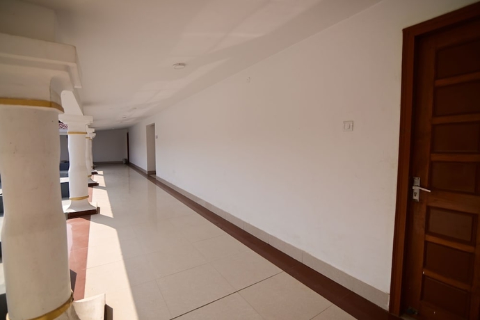 Imagen de los exteriores del Hotel The Byke Niranjana Resort. Foto 12