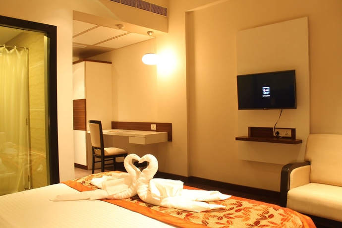Imagen de la habitación del Hotel The Byke Suraj Plaza. Foto 10