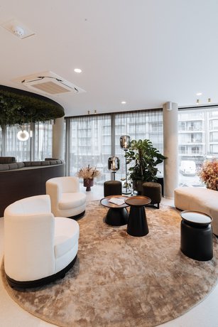Imagen de los interiores del Hotel The CORNR. Foto 20