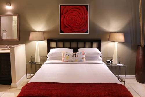 Imagen de la habitación del Hotel The Cabanas Guesthouse & Spa - Gay Men's Resort. Foto 8