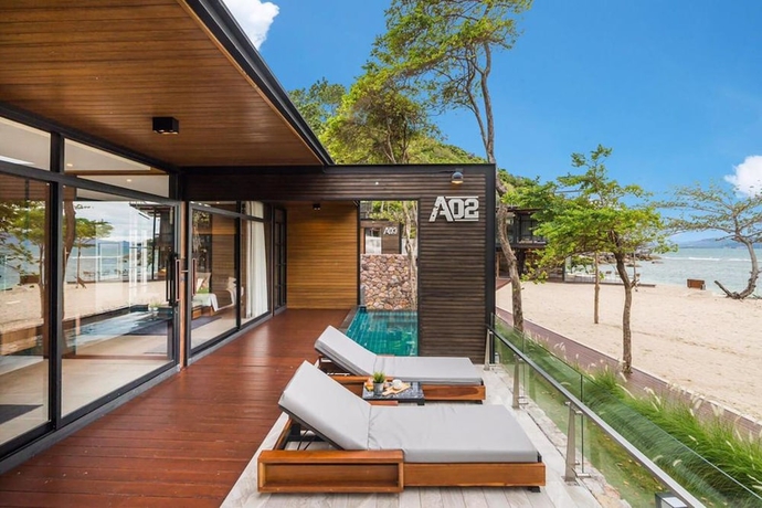 Imagen de la habitación del Hotel The Cabin Beach Resort. Foto 4