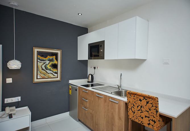 Imagen de la habitación del Hotel The Cabin. Foto 9