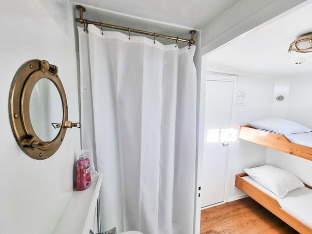 Imagen general del Hotel The Cabin at MPS Noorderzon. Foto 2