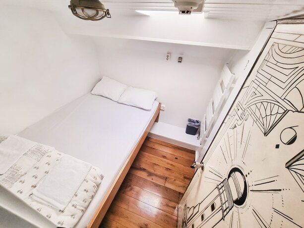 Imagen de la habitación del Hotel The Cabin at MPS Noorderzon. Foto 19