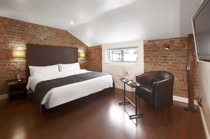 Imagen de la habitación del Hotel The Caesar. Foto 7