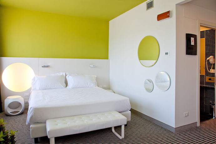 Imagen de la habitación del Hotel The Caesar Roma. Foto 3