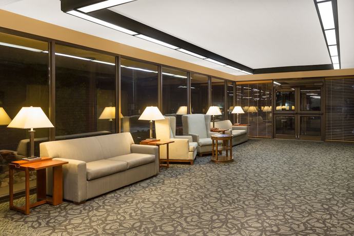 Imagen del bar/restaurante del Hotel The Cairn. Foto 2