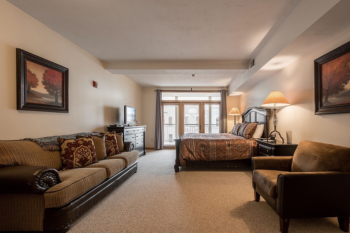Imagen de la habitación del Hotel The Caledonian By All Seasons Resort Lodging. Foto 2