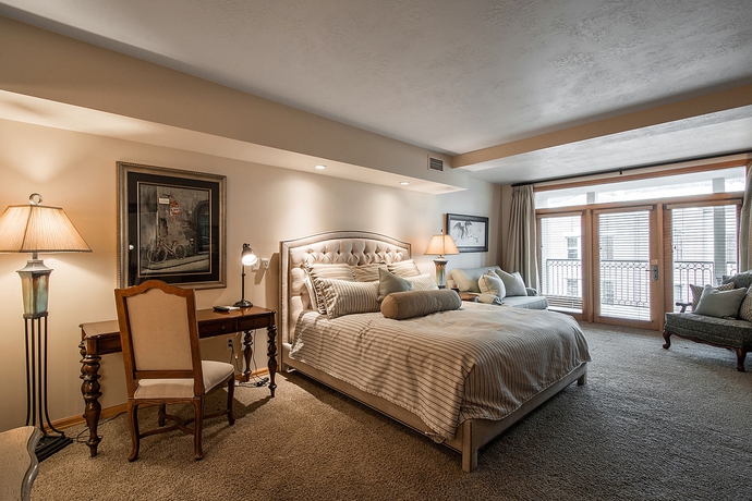 Imagen de la habitación del Hotel The Caledonian By All Seasons Resort Lodging. Foto 8