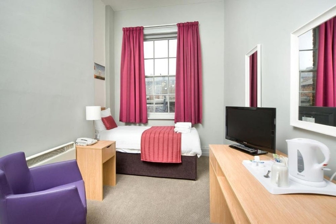 Imagen de la habitación del Hotel The Caledonian Torbay. Foto 7