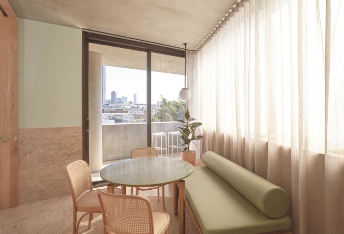 Imagen de la habitación del Hotel The Calile Hotel. Foto 15
