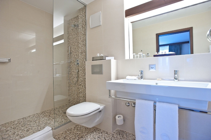 Imagen de la habitación del Hotel The Cambrian. Foto 9