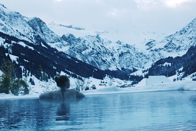Imagen de la piscina del Hotel The Cambrian. Foto 16