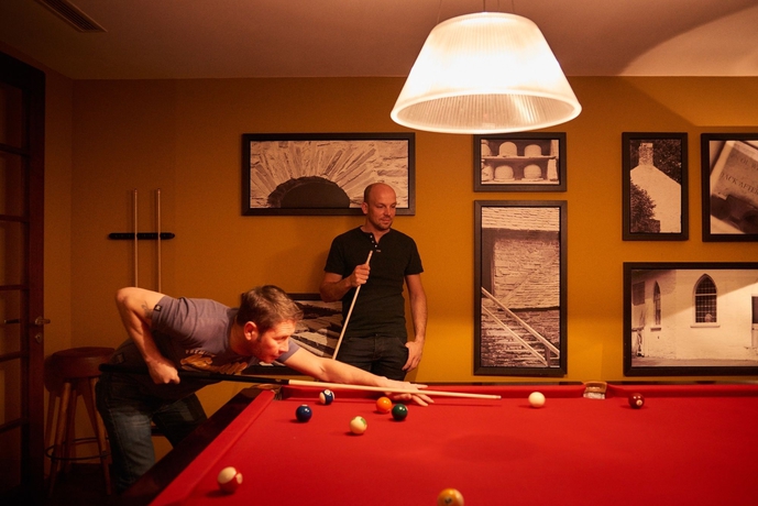 Imagen del bar/restaurante del Hotel The Cambrian. Foto 7