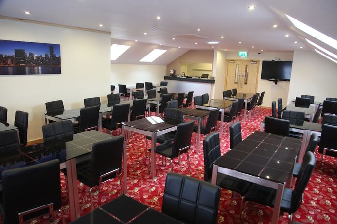 Imagen del bar/restaurante del Hotel The Cambridge. Foto 4