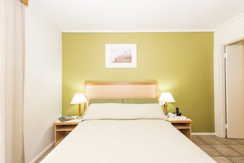 Imagen de la habitación del Hotel The Cambridge Kununurra. Foto 1