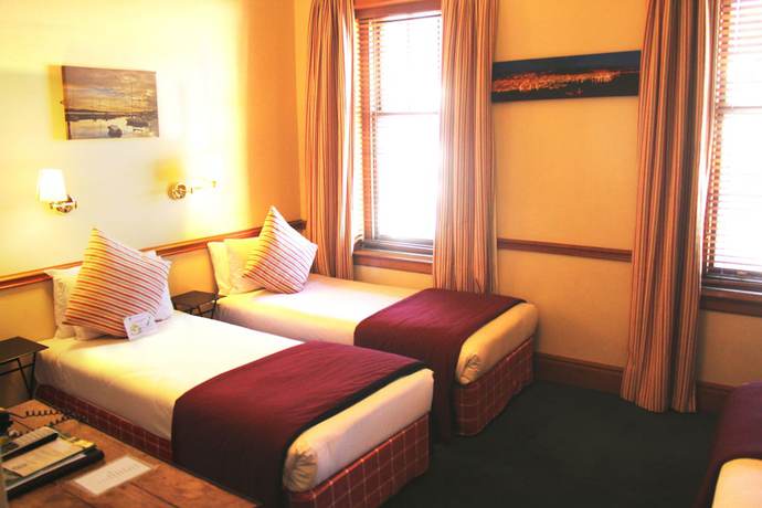 Imagen de la habitación del Hotel The Cambridge hotel and hostel. Foto 11