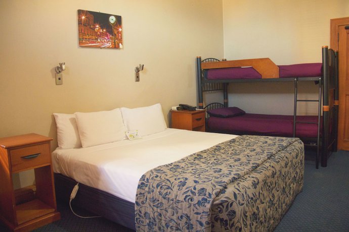 Imagen de la habitación del Hotel The Cambridge hotel and hostel. Foto 15