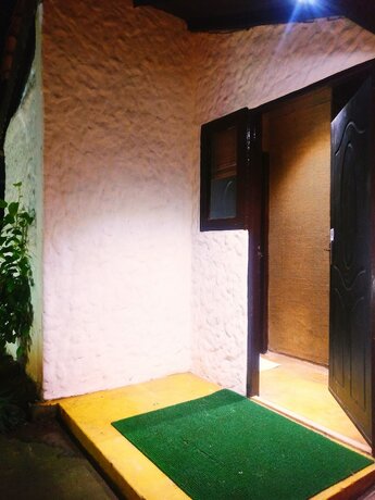 Imagen de la habitación del Hotel The Camelot Beach Resort. Foto 20