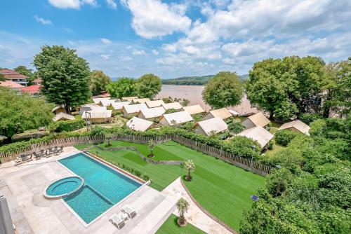 Imagen general del Hotel The Camp Chiangkhan. Foto 6